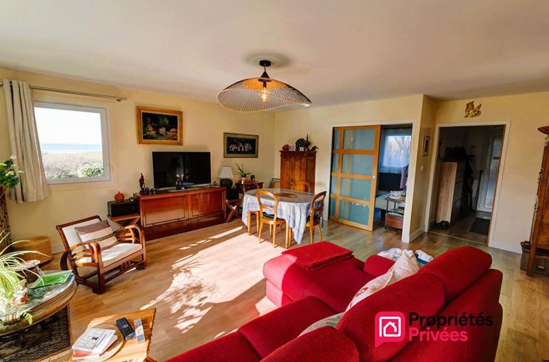 Maison - 131 m² - 8 pièces