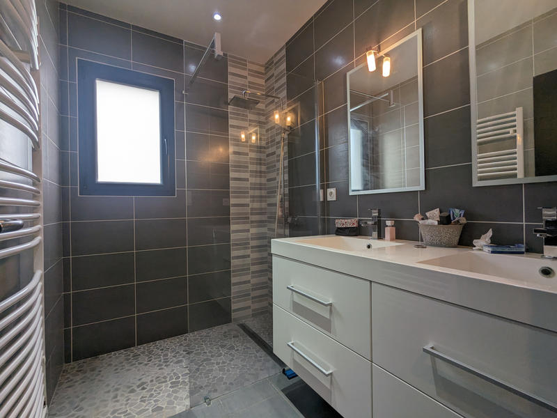 Maison - 153 m² - 7 pièces