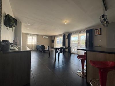 Maison - 148 m² - 6 pièces