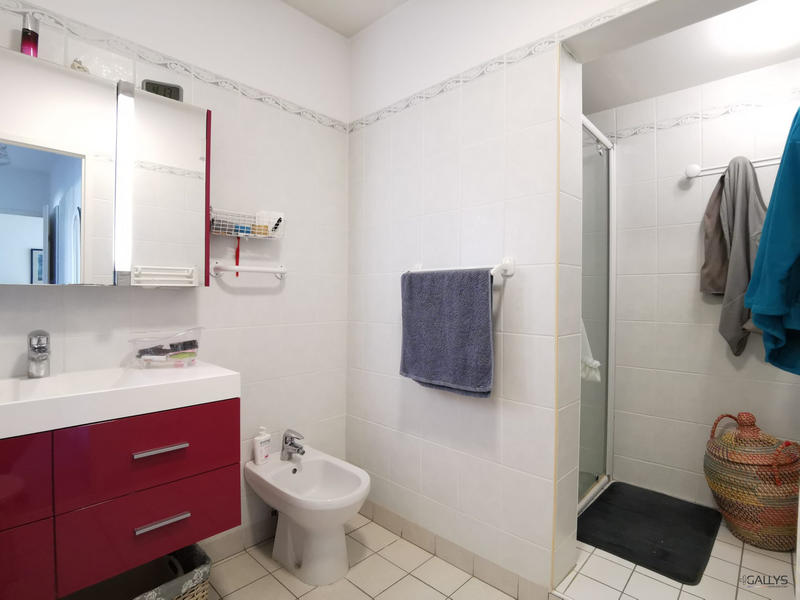 Appartement - 84 m² - 3 pièces