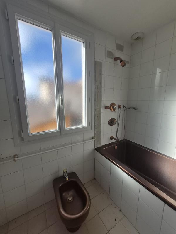 Maison - 200 m² - 7 pièces