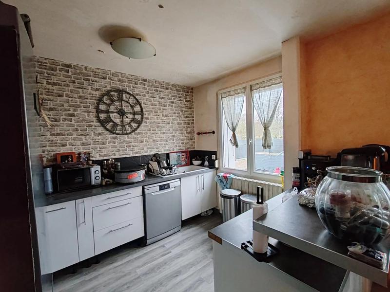 Maison - 79 m² - 7 pièces