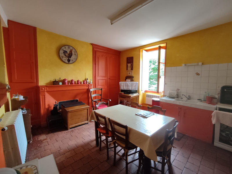 Appartement - 98 m² - 4 pièces