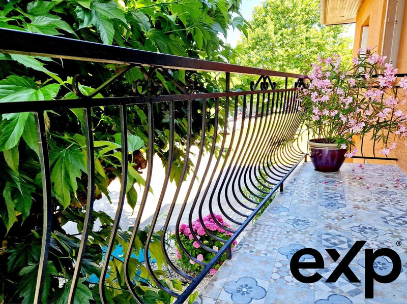 Maison - 265 m² - 12 pièces