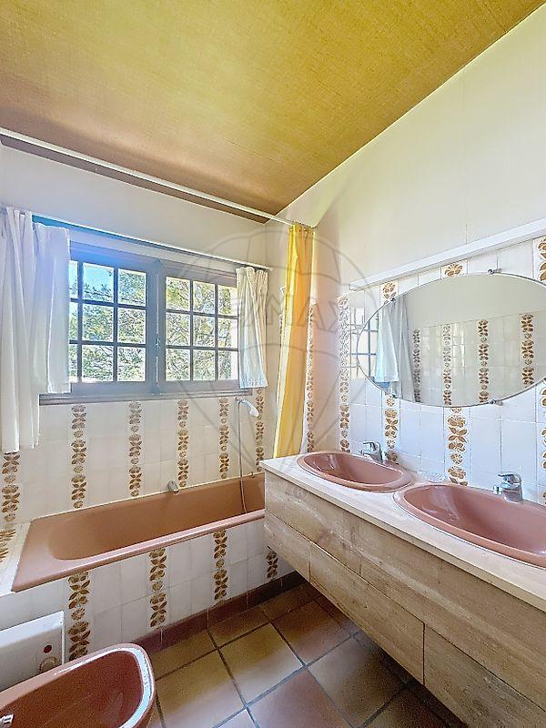 Maison - 131 m² - 6 pièces