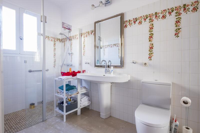 Maison - 217 m² - 7 pièces