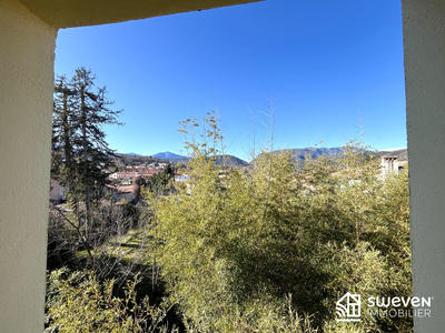 Appartement - 91 m² - 3 pièces