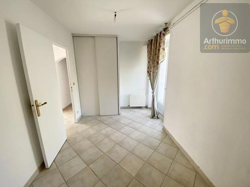 Maison - 181 m² - 5 pièces