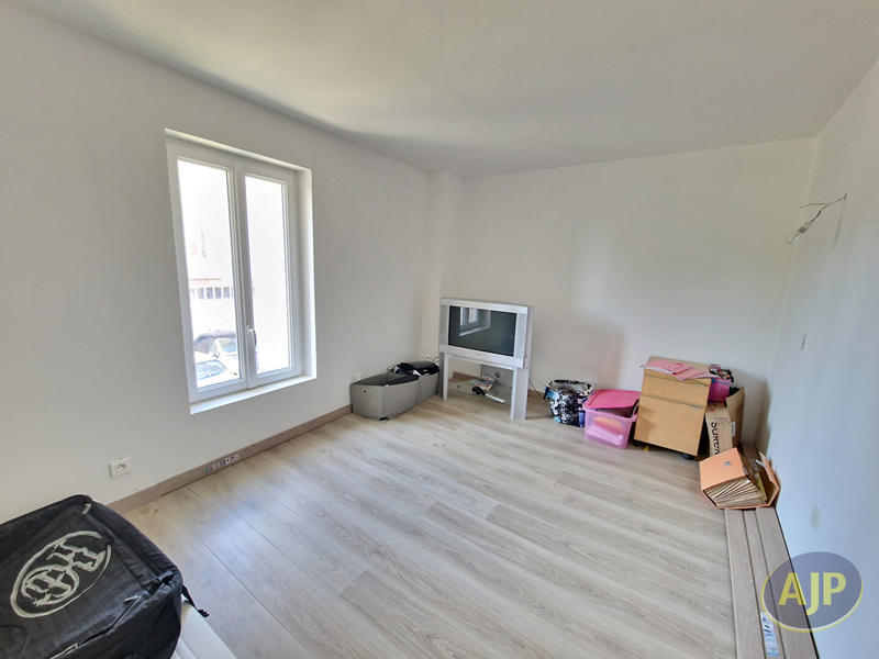 Maison - 283 m² - 11 pièces