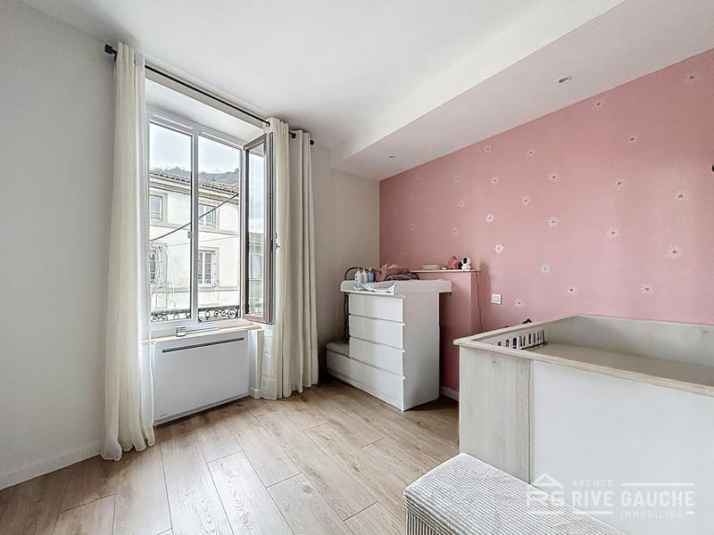 Appartement - 81 m² - 1 pièce