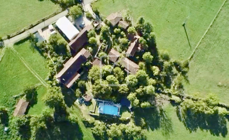 Maison - 504 m² - 17 pièces