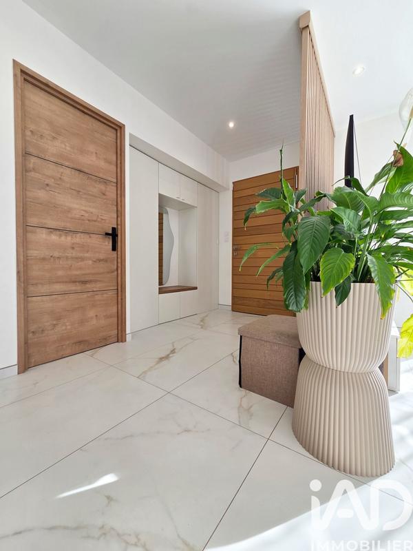 Maison - 145 m² - 6 pièces