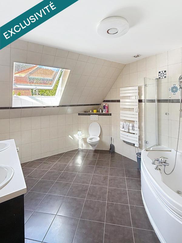 Maison - 144 m² - 5 pièces