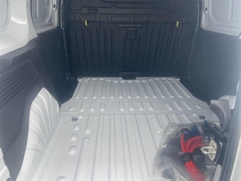 Peugeot Partner Fgn E- Fourgon m 800 Kg 136 Ch Batterie 50 Kwh