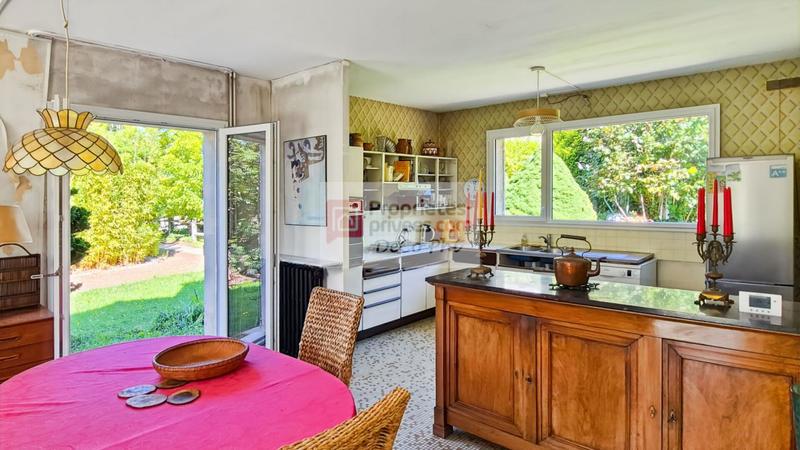 Maison - 160 m² - 7 pièces