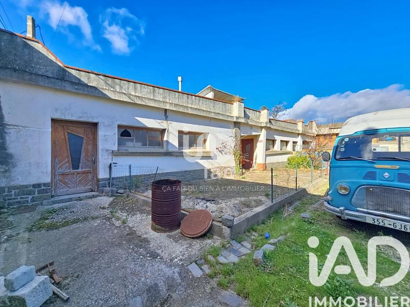 Maison - 700 m² - 8 pièces