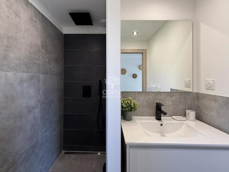 Villa - 151 m² - 5 pièces