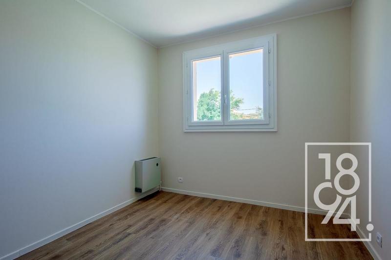 Maison - 96 m² - 4 pièces