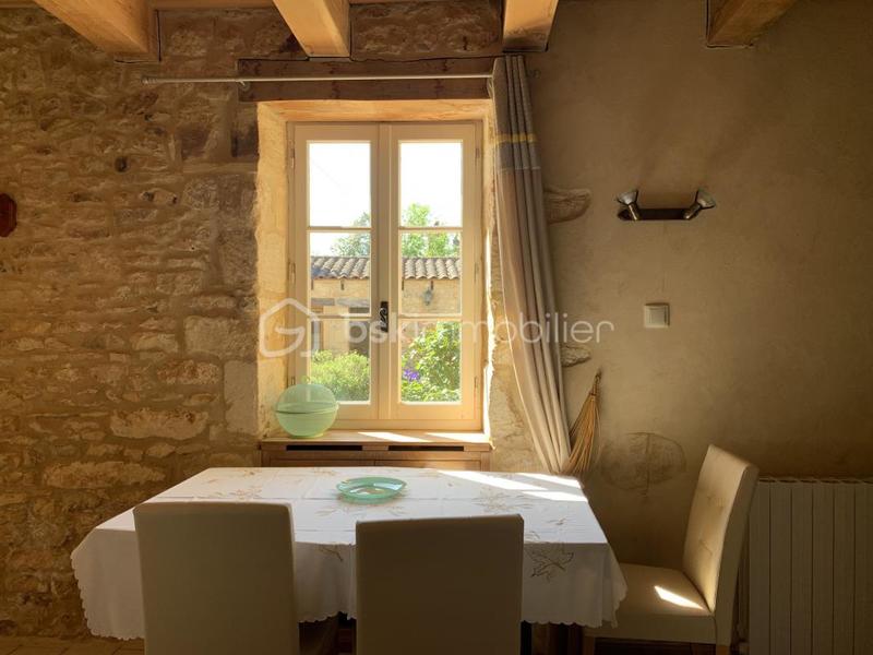 Maison en pierre - 203 m² - 10 pièces