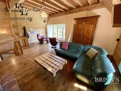 Maison - 266 m² - 9 pièces