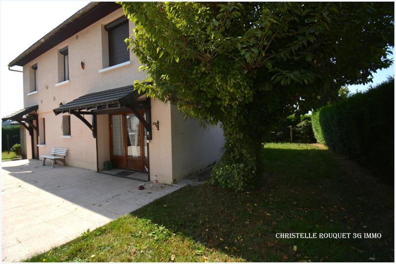 Maison - 161 m² - 8 pièces