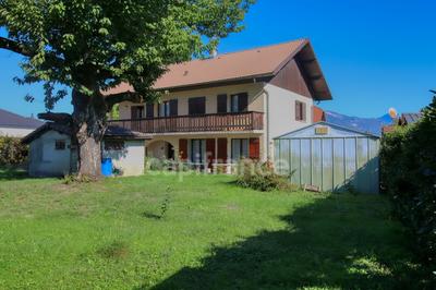 Maison - 134 m² - 5 pièces