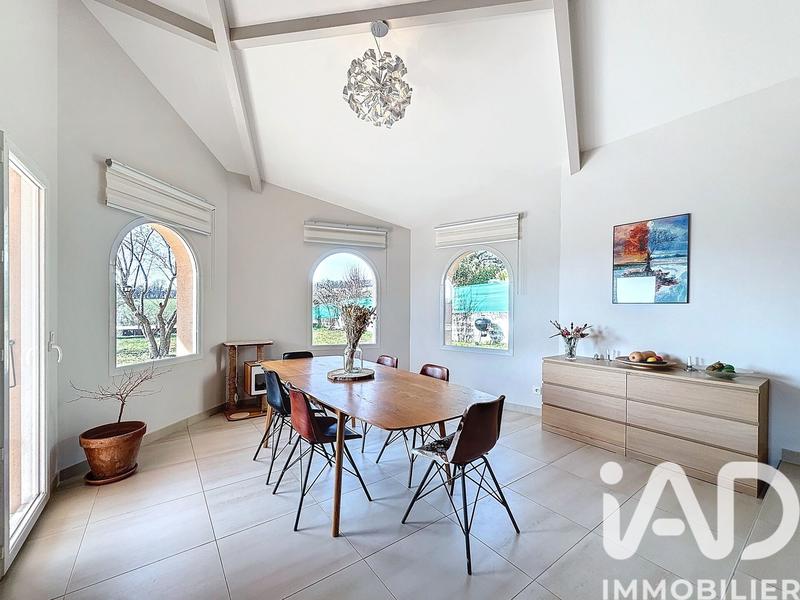 Maison - 162 m² - 5 pièces