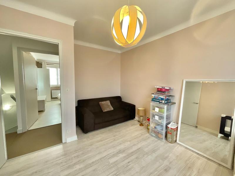 Maison - 164 m² - 8 pièces