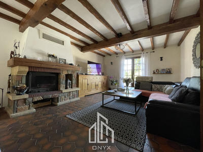 Maison - 140 m² - 6 pièces