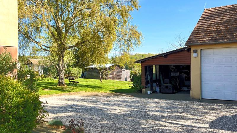 Maison - 149 m² - 7 pièces