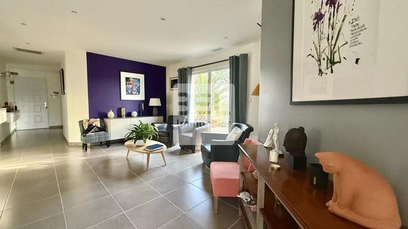 Maison - 159 m² - 6 pièces