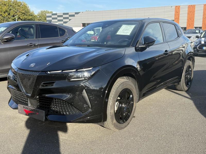 Alfa Romeo Junior ibrida pack premium - techno