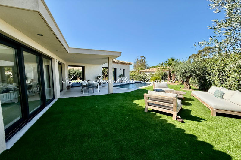 Villa - 170 m² - 4 pièces