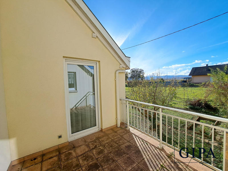 Maison - 140 m² - 5 pièces