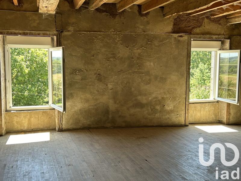 Maison - 260 m² - 7 pièces