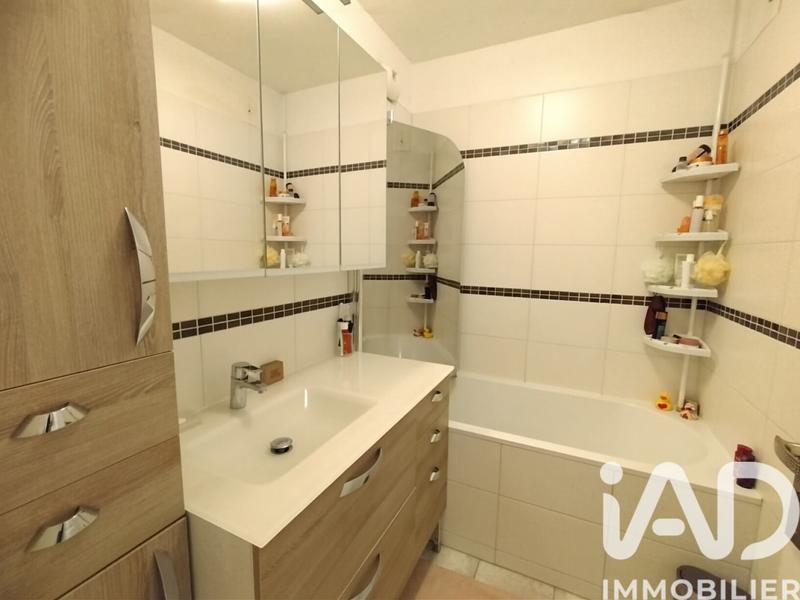 Appartement - 90 m² - 4 pièces