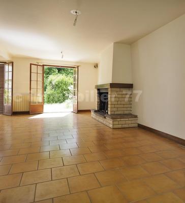 Pavillon - 132 m² - 6 pièces