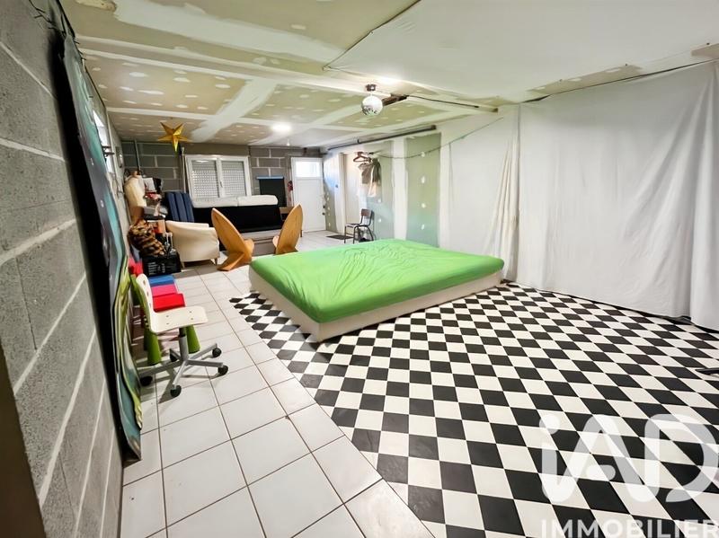 Maison - 140 m² - 6 pièces