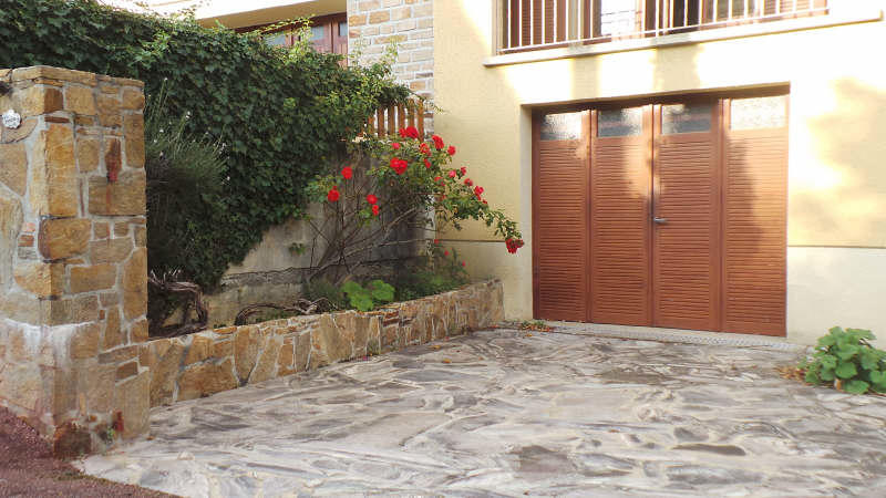 Maison - 220 m² - 8 pièces