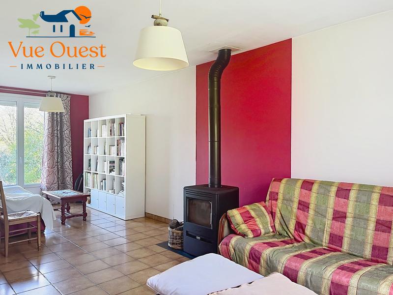 Maison - 90 m² - 5 pièces