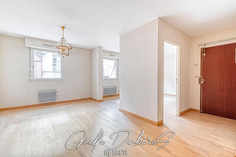 Appartement - 75 m² - 3 pièces