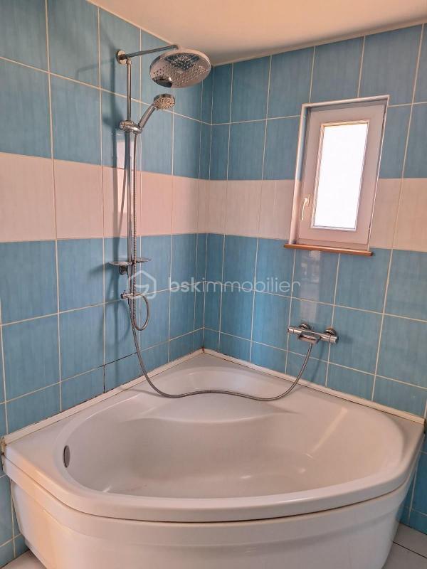 Maison traditionnelle - 110 m² - 5 pièces