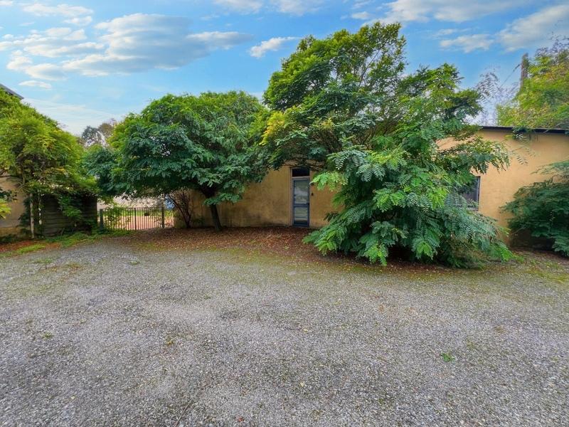 Maison - 280 m² - 10 pièces