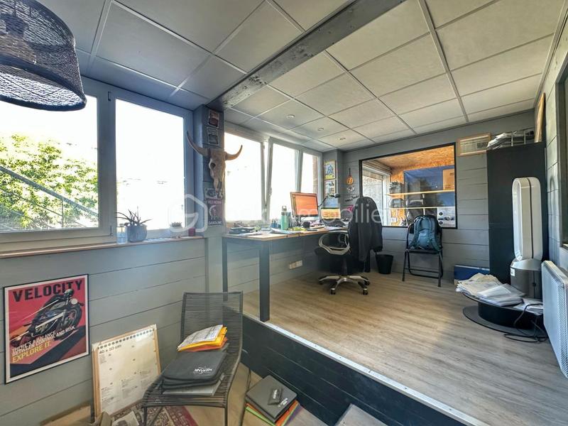 Atelier d'activités - 145 m² - 1 pièce