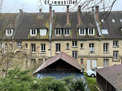 Appartement - 120 m² - 5 pièces