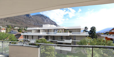 Appartement - 89 m² - 4 pièces