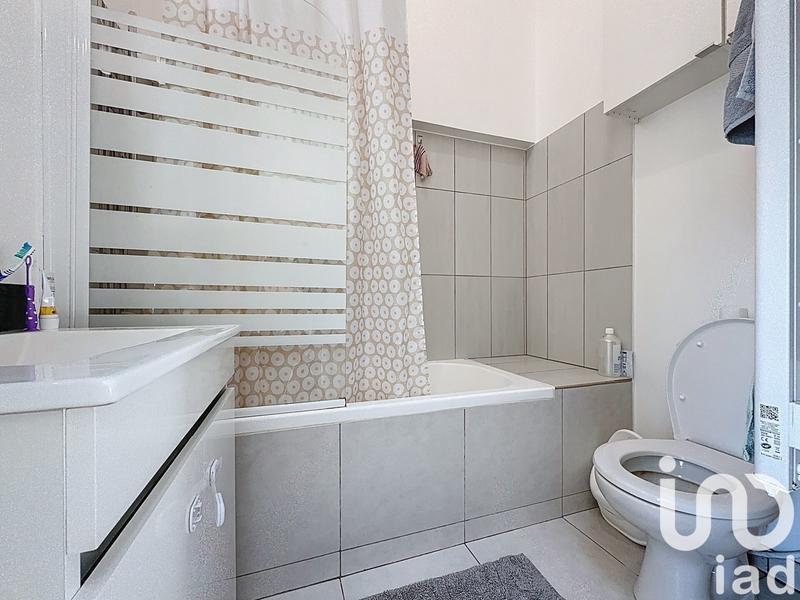 Maison - 81 m² - 5 pièces