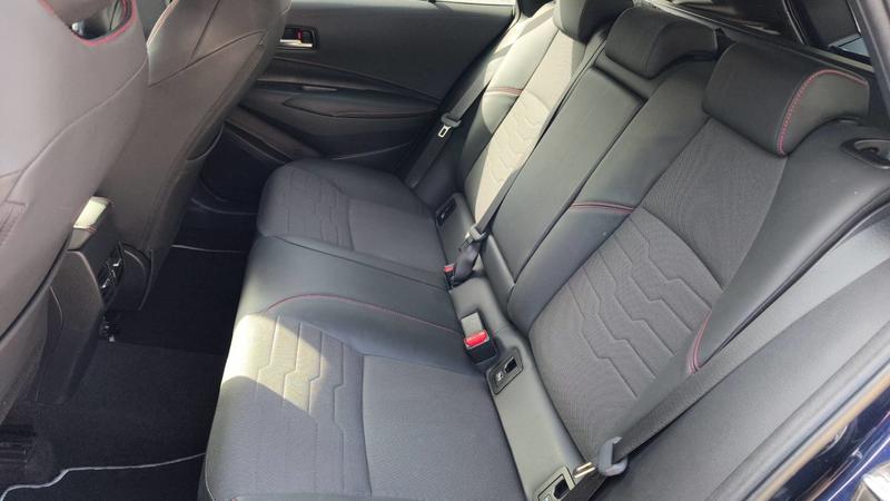 Toyota Corolla Sport Touring 2.0 Vvt-i 180 Hybrid Cvt Collection - Entretien constructeur