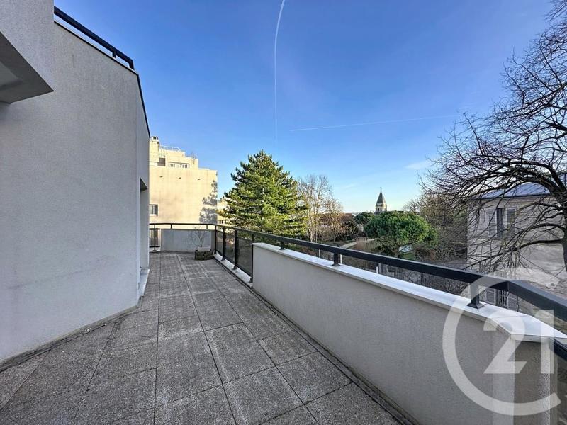 Appartement - 77 m² - 3 pièces
