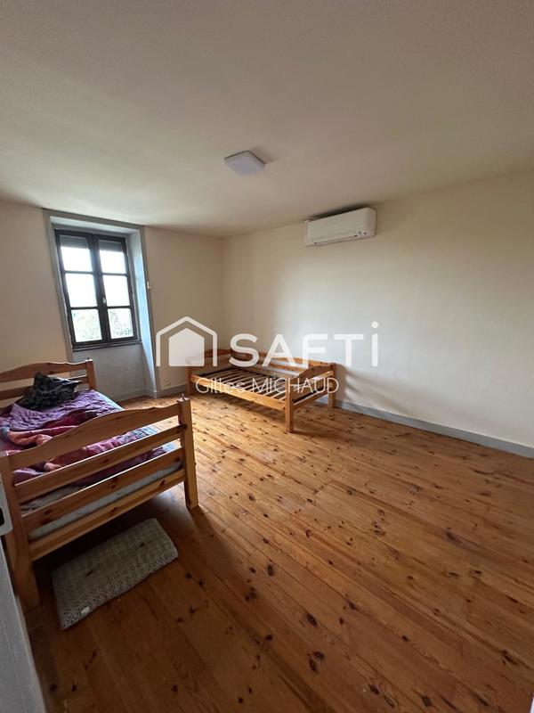 Maison - 170 m² - 6 pièces